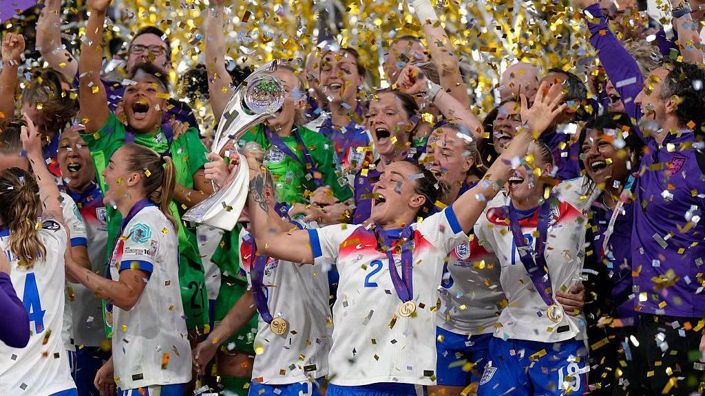 بررسی تغییرات احتمالی در اولین فهرست تیم ملی فوتبال زنان انگلیس پس از قهرمانی یورو ۲۰۲۵